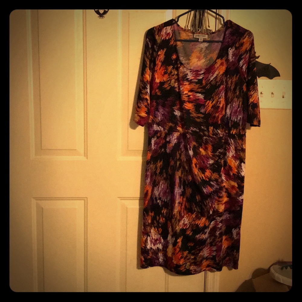 Black & Magenta Brushstroke Short-Sleeve Dress